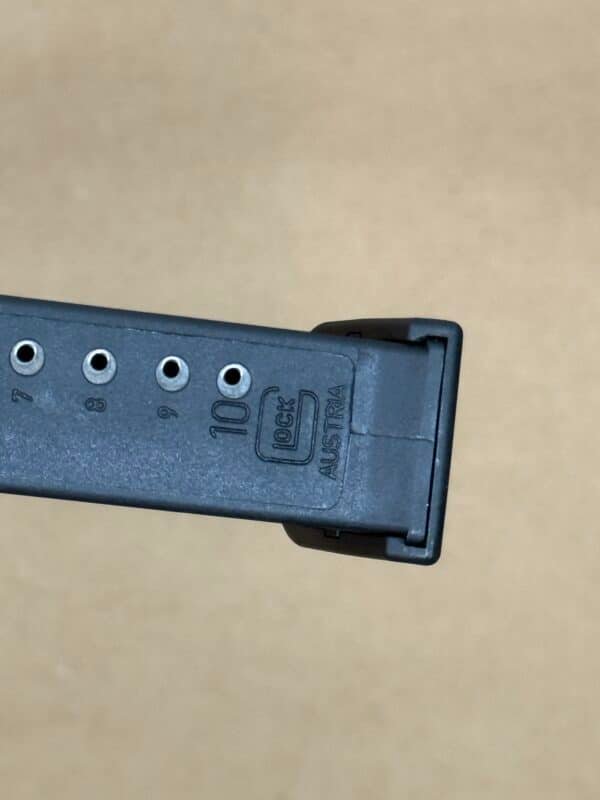 Glock 23 Gen 5 OEM Magazine 10 Round .40 S&W Mag Brand New | Factory Magazine 65282 - Image 3