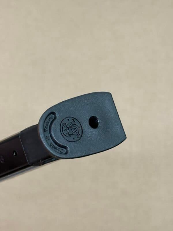 SINGLE * 10 Round Smith & Wesson M&P9 M2.0 OEM Magazine - 19442 - Image 5