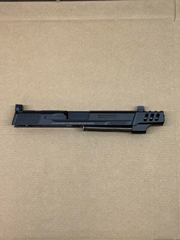 NEW - FACTORY M&P 2.0 Full Size Smith & Wesson S&W M&P 9 5.6” 9mm Black Slide, Comp, Ported - 13916 - Image 5