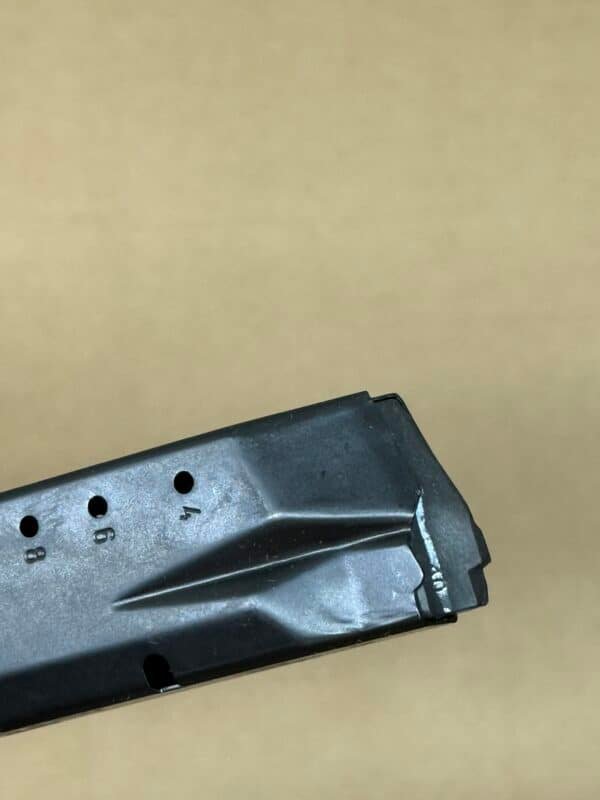 SINGLE * 10 Round Smith & Wesson M&P 40/.357Sig OEM Full-Size Magazine - 194410000 - Image 3