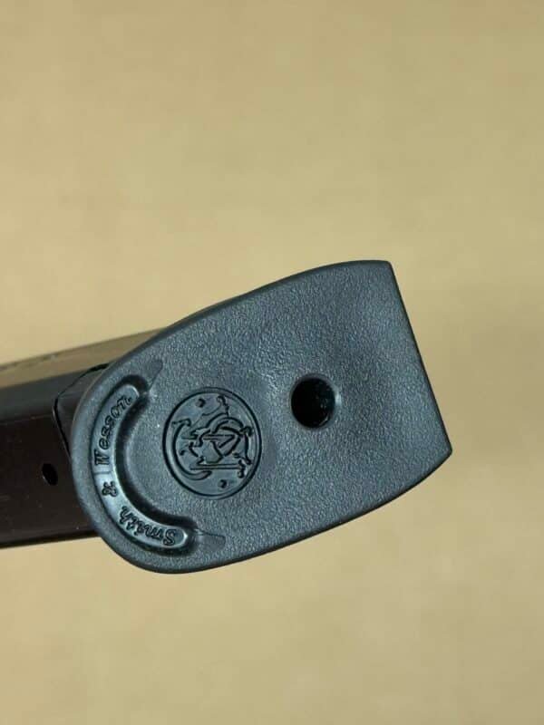 SINGLE * 10 Round Smith & Wesson M&P 40/.357Sig OEM Full-Size Magazine - 194410000 - Image 5