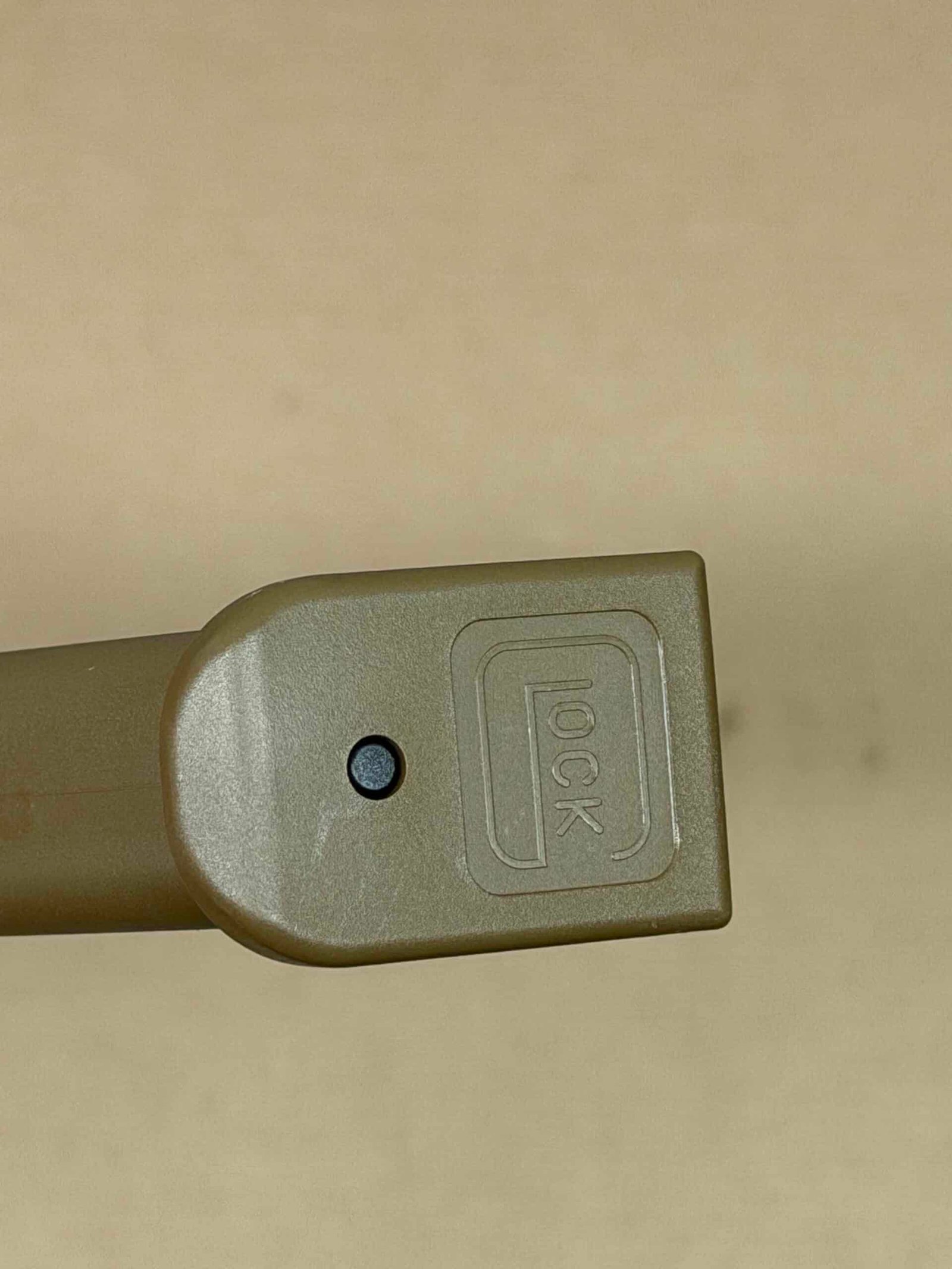 GLOCK 17 / 17L / 34 / 45 / 47 Gen 5 OEM FDE 17 Round Magazine 9mm NEW 33814 - Image 3