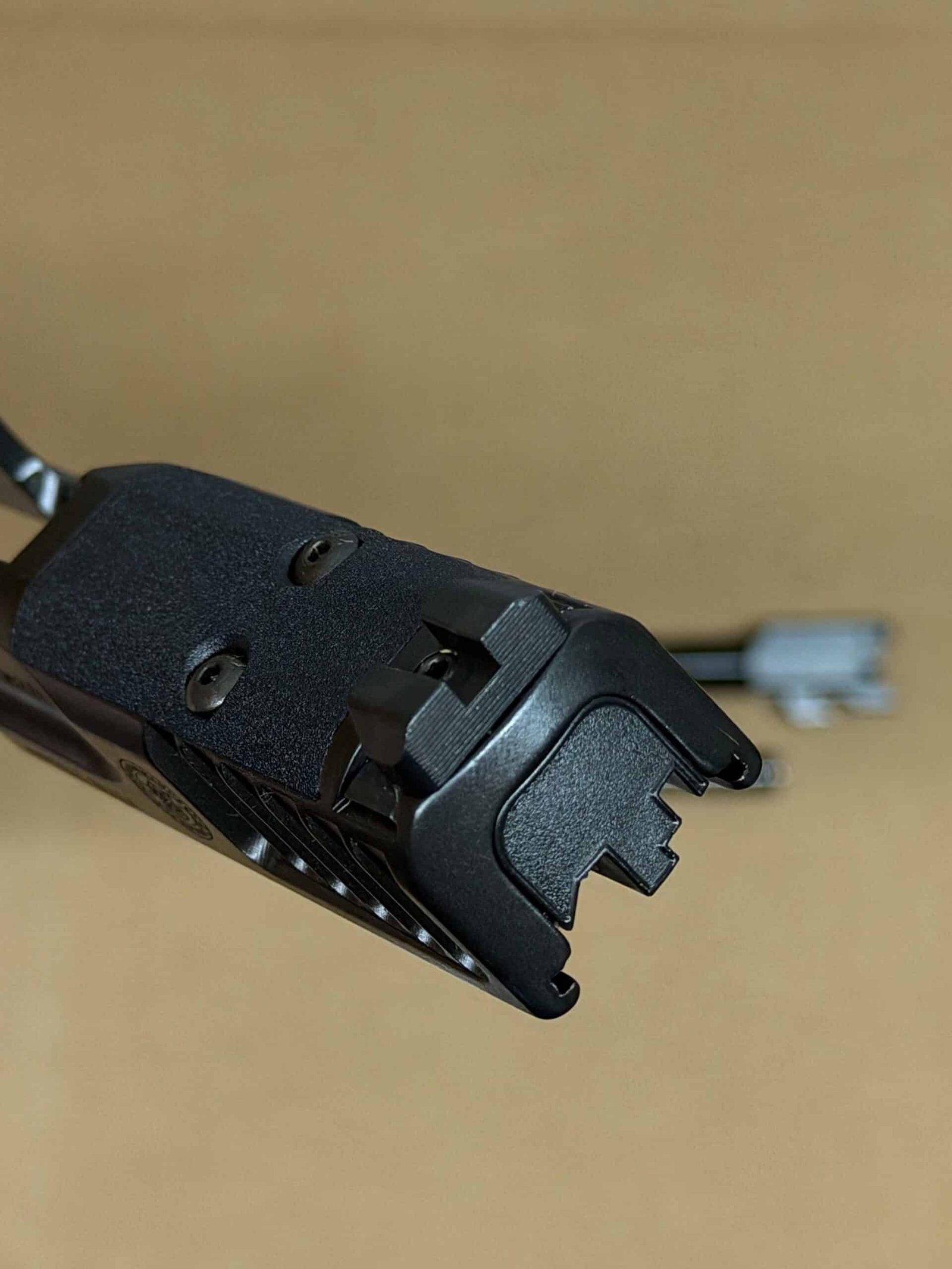 Smith & Wesson M&P9 M2.0 Competitor OEM 5" Slide – Optic Ready – Fiber Optic – Black – NEW - Image 7