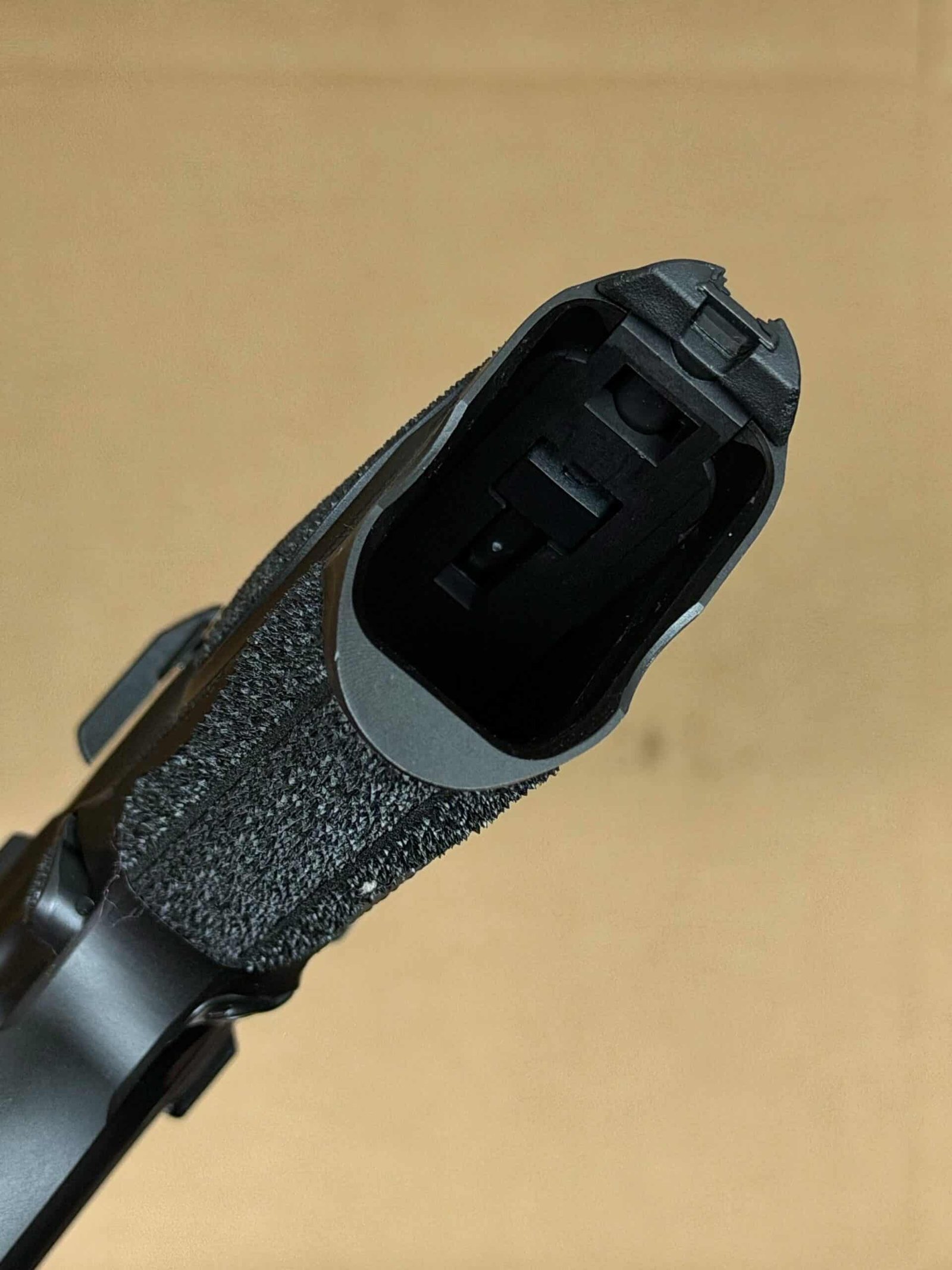 Smith & Wesson M&P9 M2.0 METAL HD OEM Steel Frame – Manual Safety – NEW - Image 3