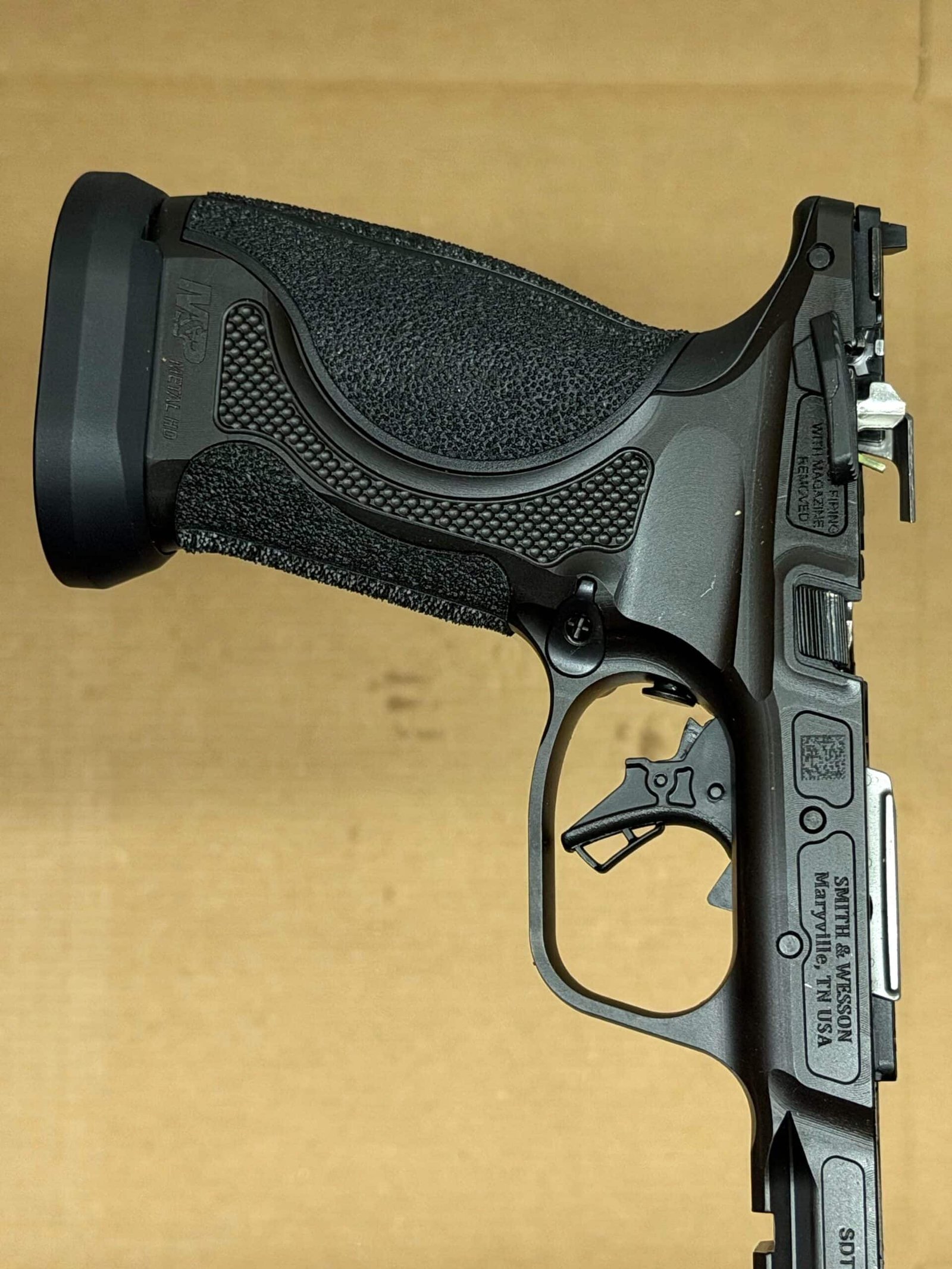 Smith & Wesson M&P9 M2.0 Competitor METAL HD OEM Steel Frame – Manual Safety – NEW - Image 4